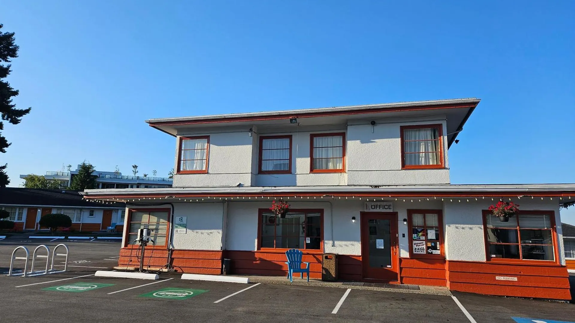 2400 Motel Vancouver Canada